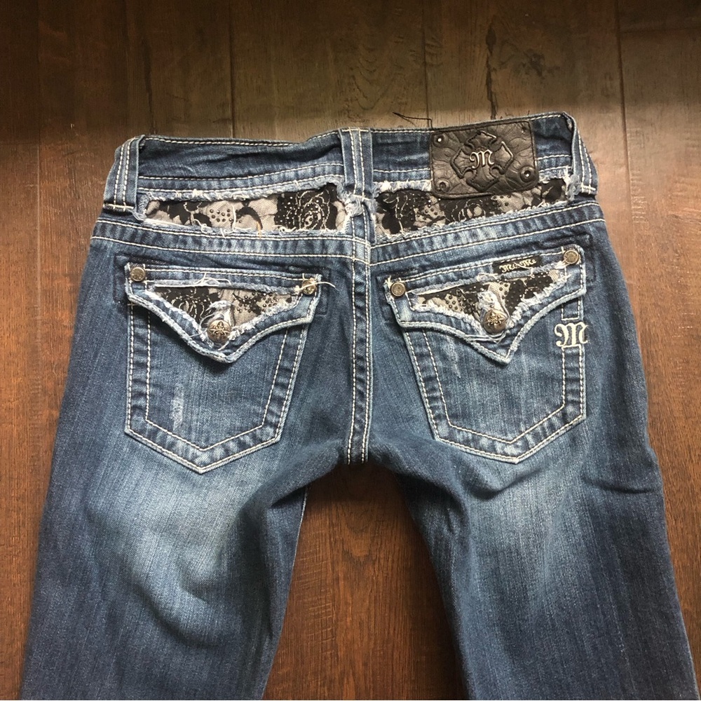 Rare black rose lace miss me jeans 🖤 - Picture 1 of 6